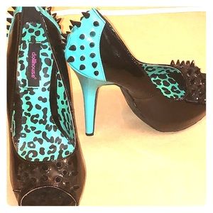 NEW! EDGY ROCKSTAR BLACK AND TEAL STUDDED HEELS